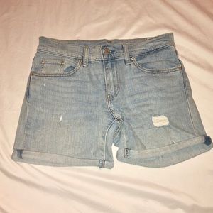 American Eagle Cuffed Mom Shorts